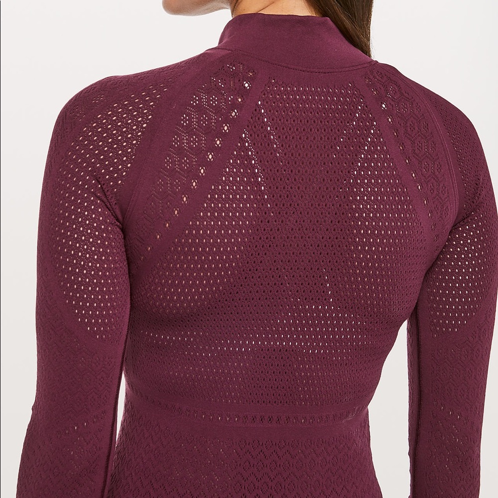 Lululemon Reveal 1/2 Zip Mindful Motion Ruby - Picture 4 of 7